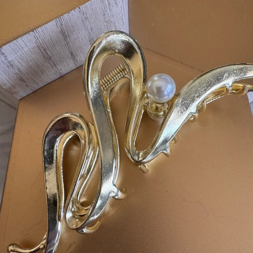 N/A metal wavy